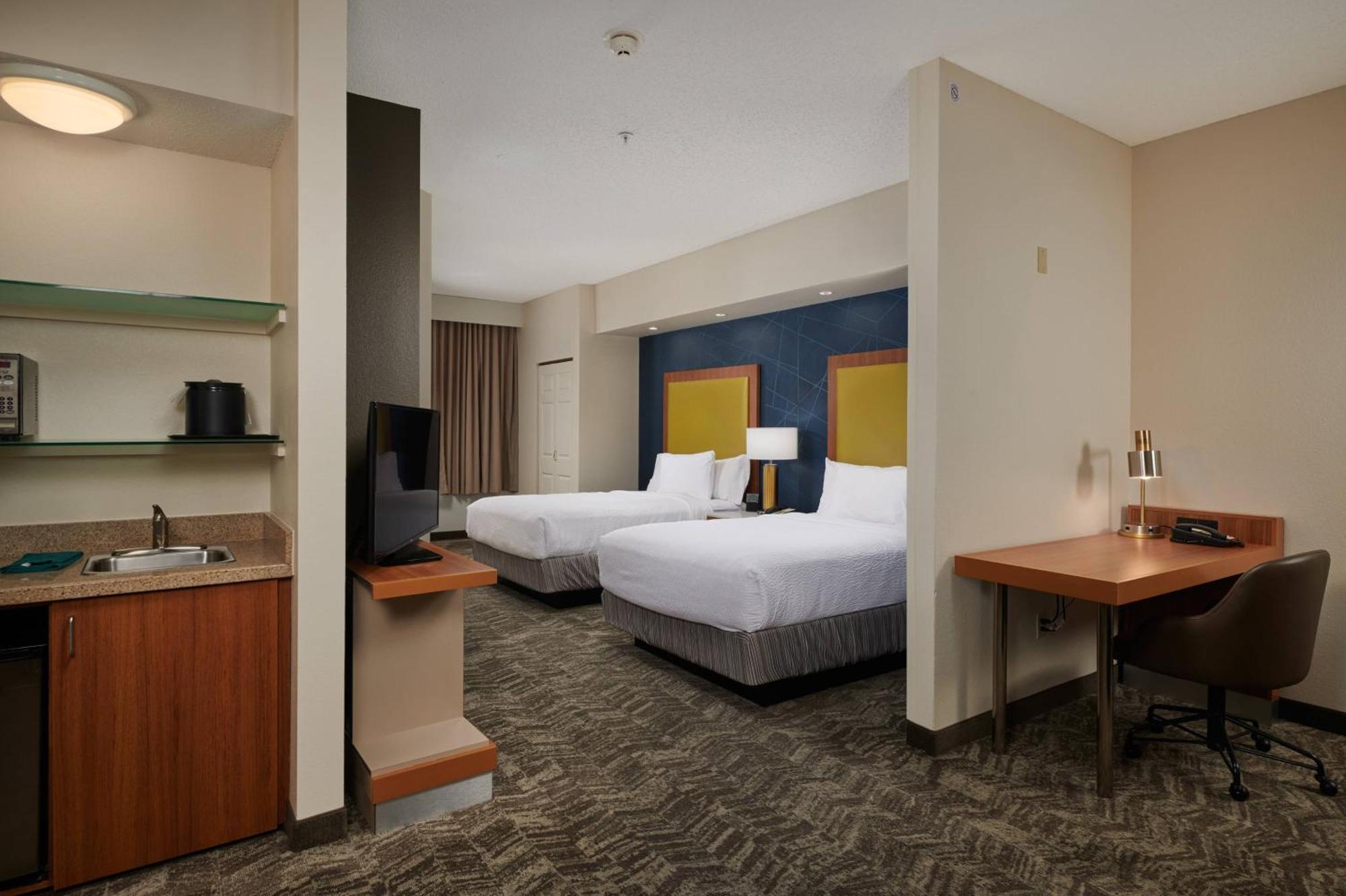 Springhill Suites By Marriott Baton Rouge North / Airport Экстерьер фото